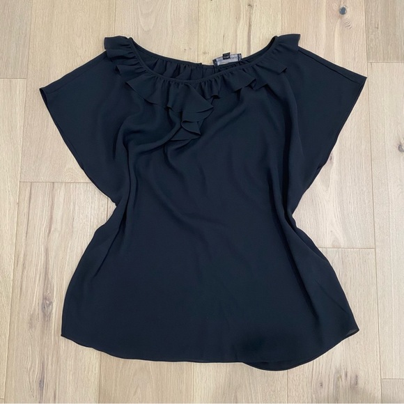 Banana Republic | Black Ruffle Boatneck Short Sleeve Blouse 🖤 - Picture 2 of 5